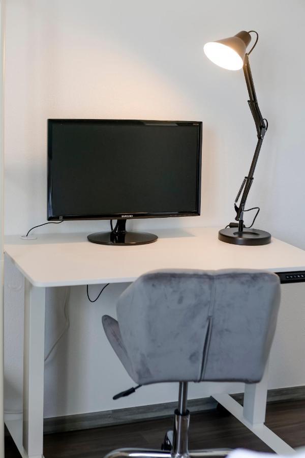 Lumen Homes - Design-Apt. Nahe Audi Und Altstadt, 3 Zimmer, Netflix Ingolstadt Exterior foto