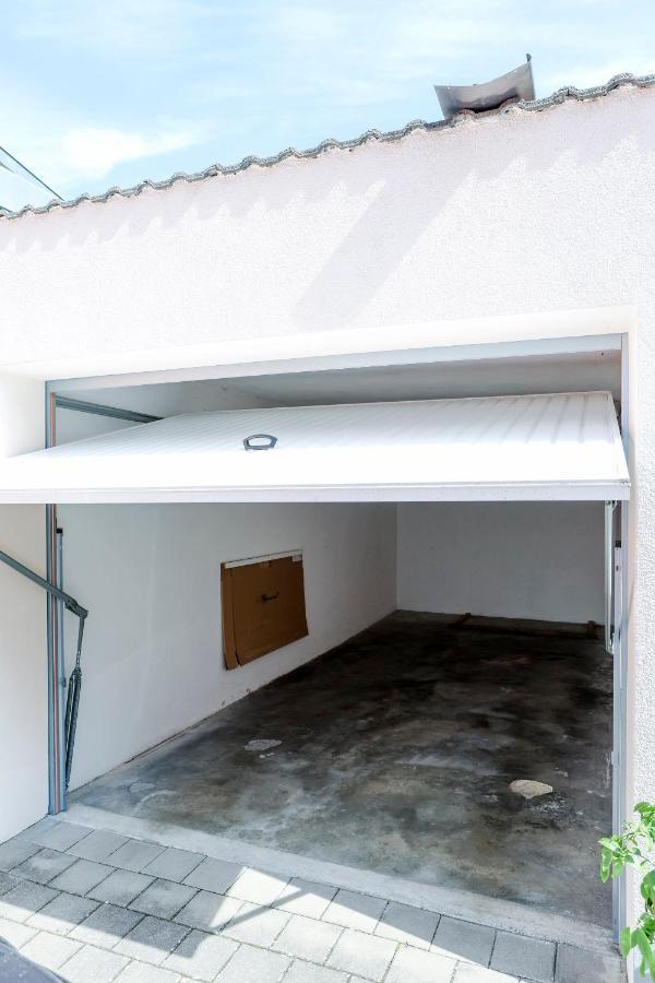 Lumen Homes - Design-Apt. Nahe Audi Und Altstadt, 3 Zimmer, Netflix Ingolstadt Exterior foto
